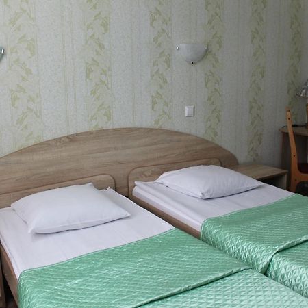 Tourist Hotel Mogilev Esterno foto