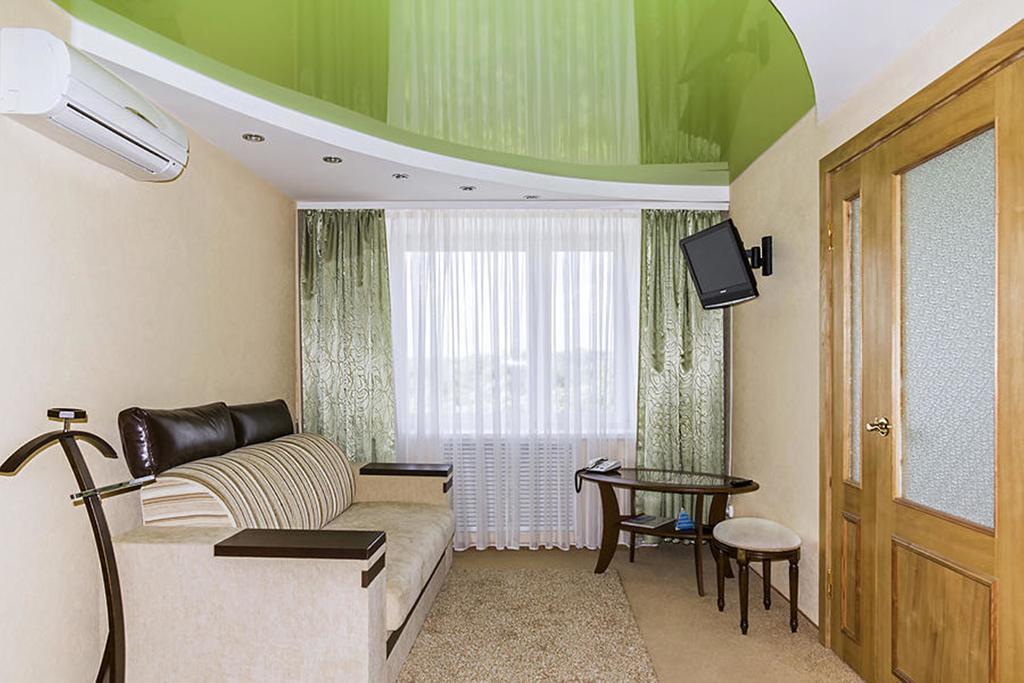 Tourist Hotel Mogilev Esterno foto