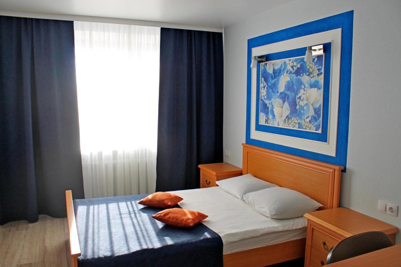 Tourist Hotel Mogilev Esterno foto
