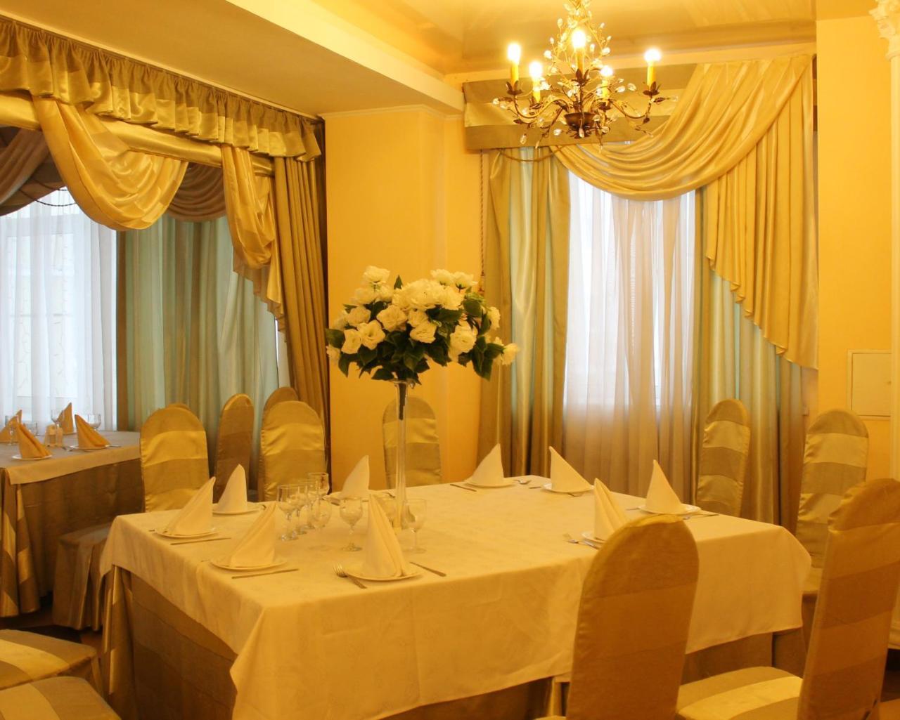 Tourist Hotel Mogilev Esterno foto